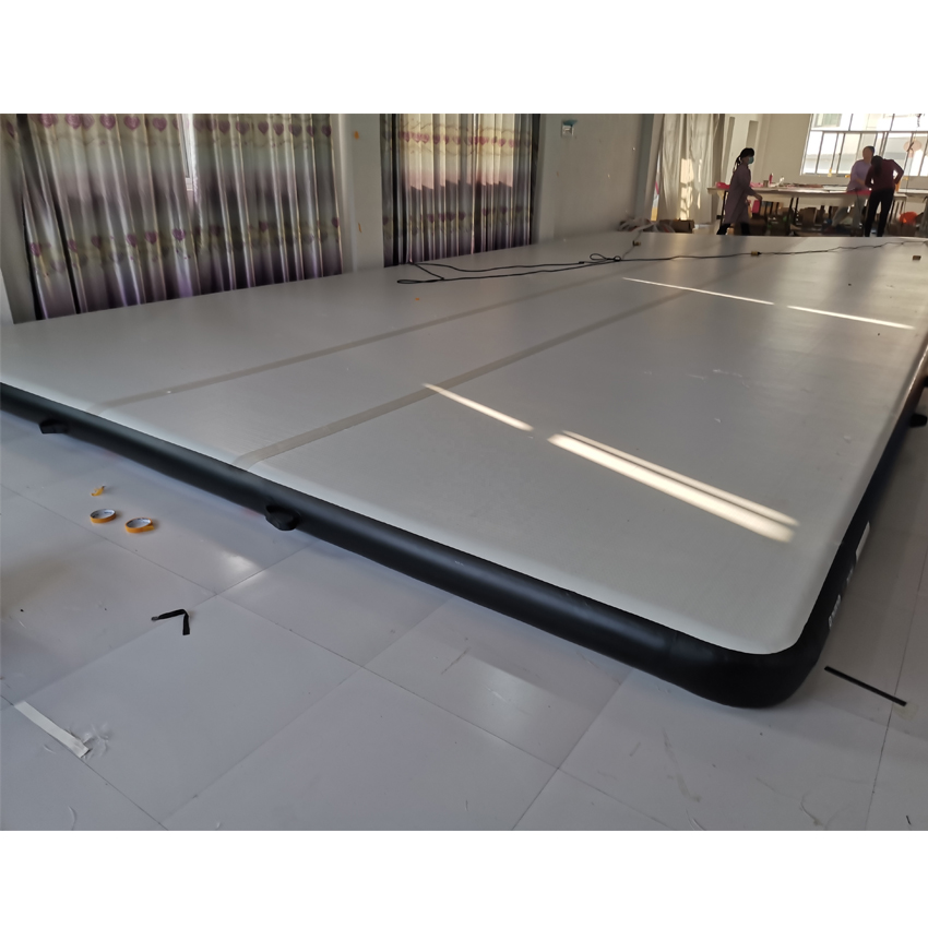 Custom Air Track 4x4M Fitness  - огляд і ціна Tumbling Air Track